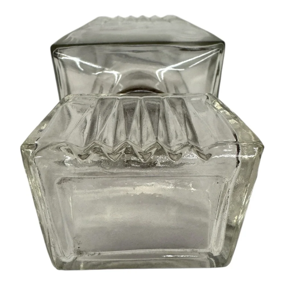 Spearpoint Ribbed Decanter Pressed Glass With Glass And Cork Stopper‎ c1960s